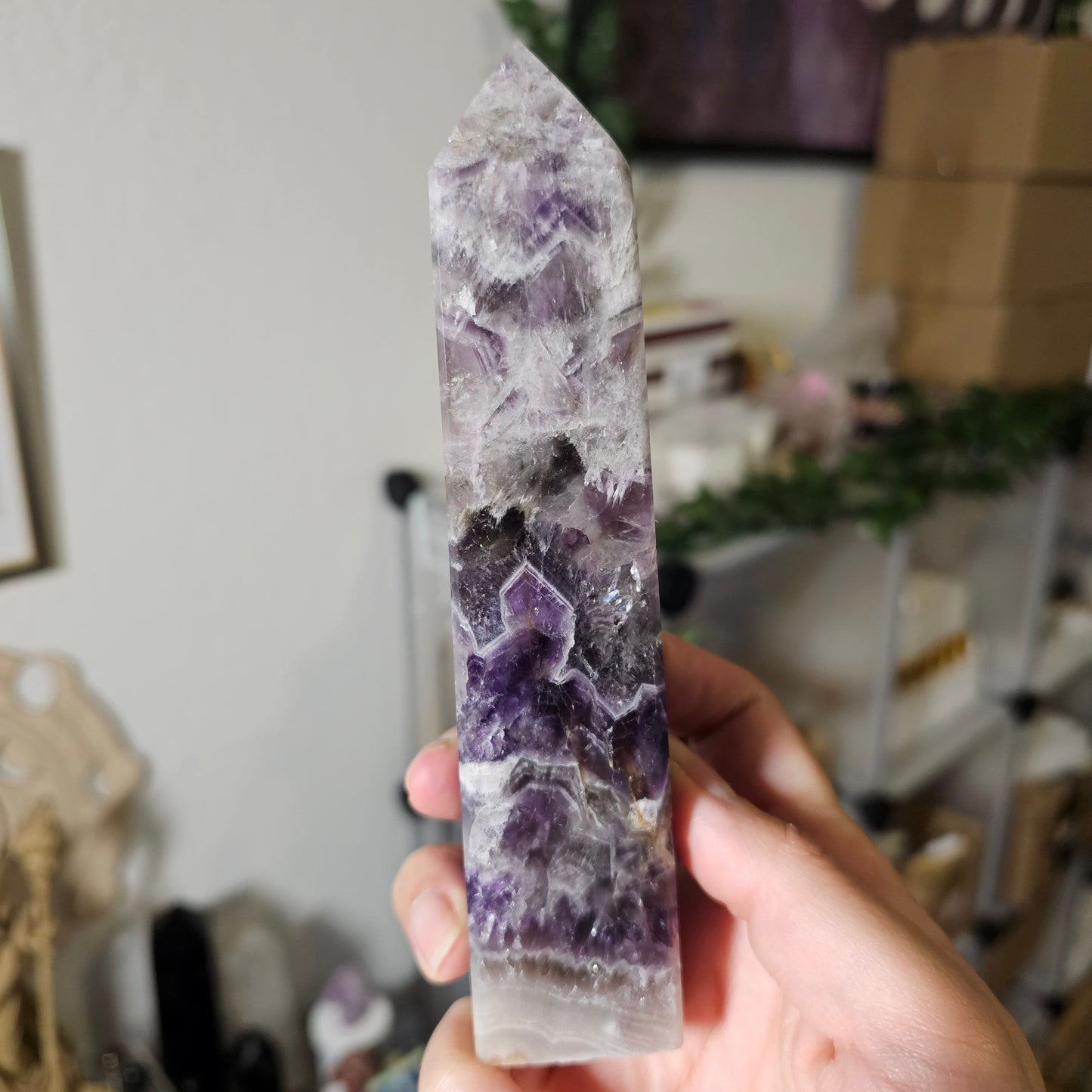 DREAM AMETHYST Obelisk - Large 6.5" 441g - Inner Strength, Repel Negative Energy, Sound Sleep, Calm Energy, Intuition - Crystals & Gemstones