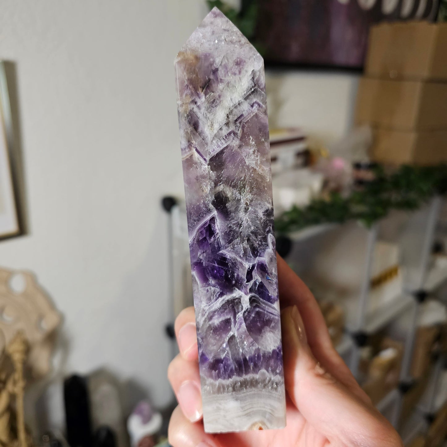 DREAM AMETHYST Obelisk - Large 6.5" 441g - Inner Strength, Repel Negative Energy, Sound Sleep, Calm Energy, Intuition - Crystals & Gemstones