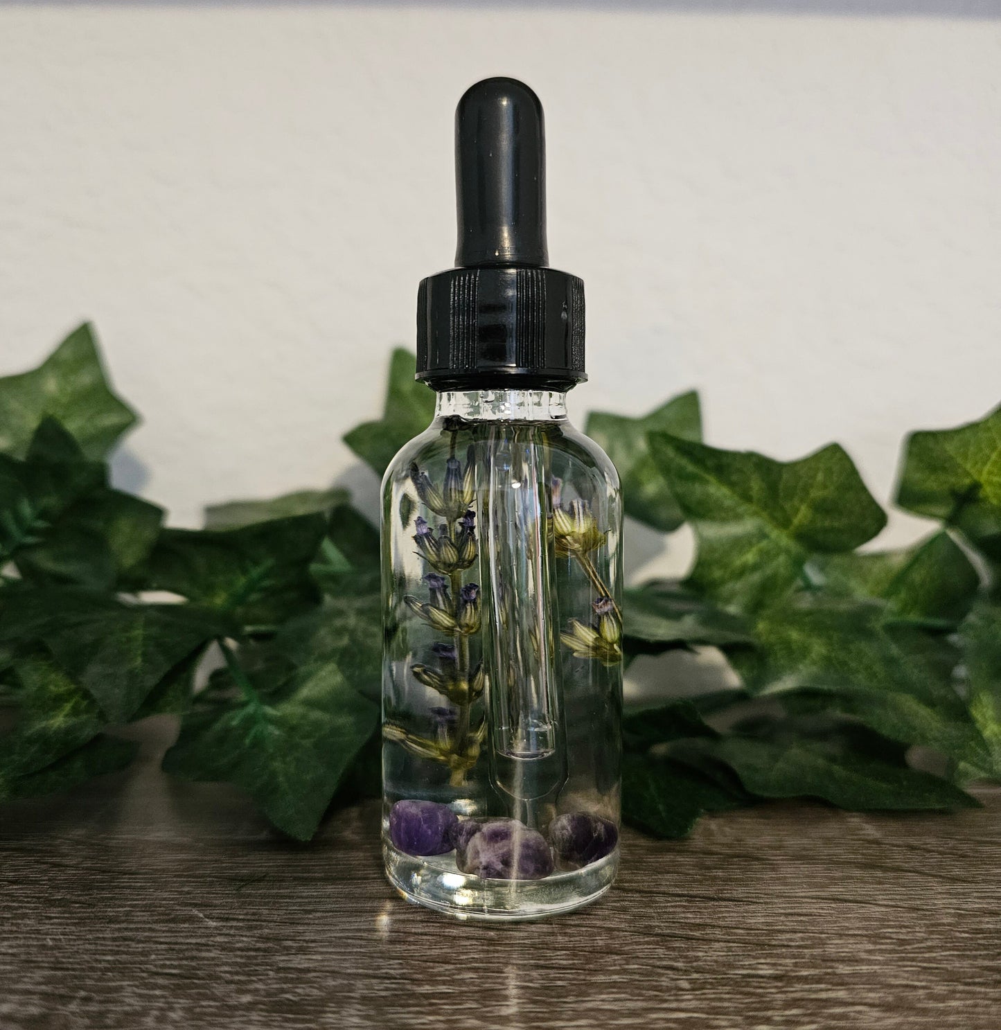 LAVENDER Oil - Purification, Protection, Love, Beauty, Dream Work, Clarity, Cleansing, Calming, Happiness - Ritual & Altar Tools