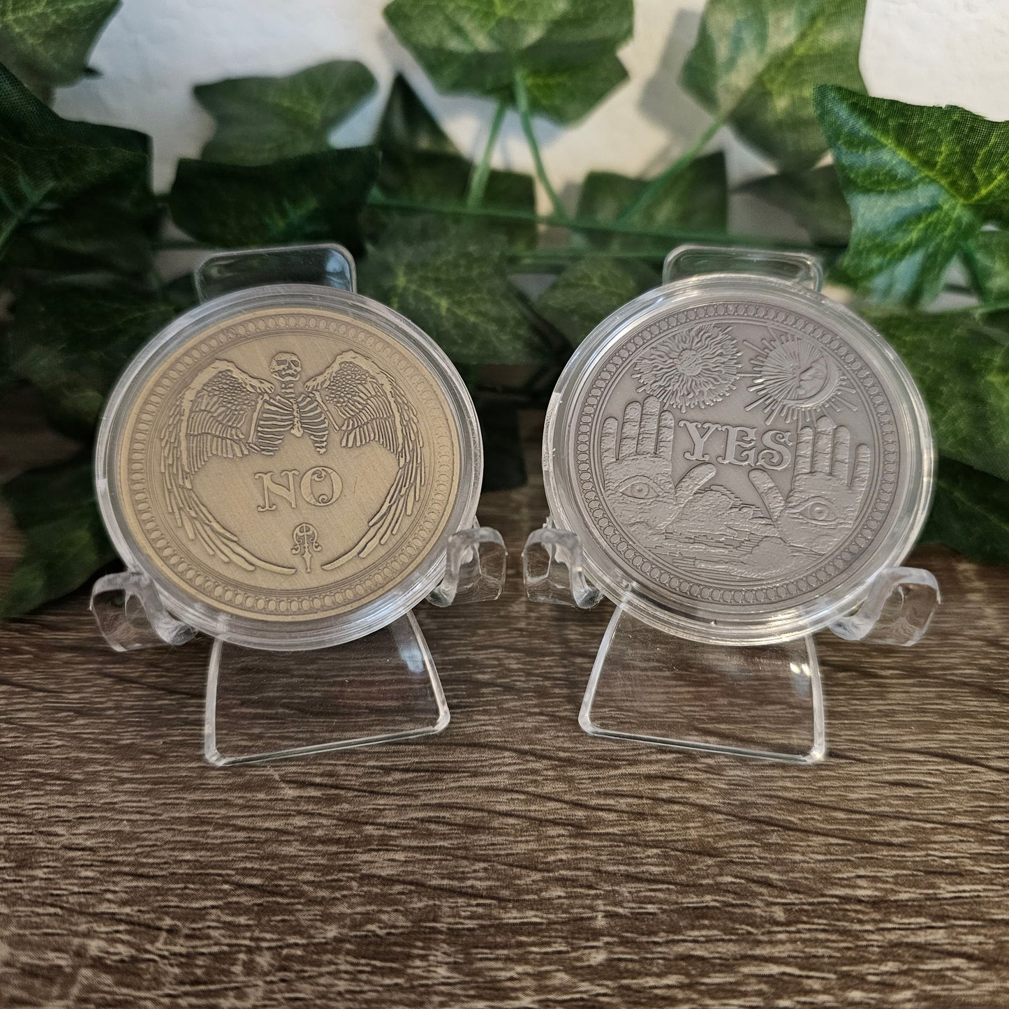 Yes or No Divination & Decision Coin - Gold or Silver - Decision making, flip coins, fate, destiny - Witchy Gifts - Divination Tools
