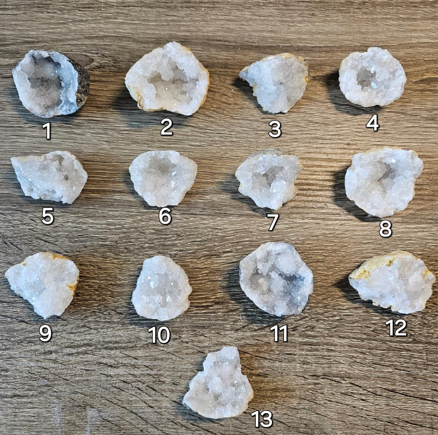 Geode Specimen - S/M - Harmony, Balance, Positive Energy, Meditation, Protection, Quartz, High Vibration - Crystal, Gemstones, & Minerals