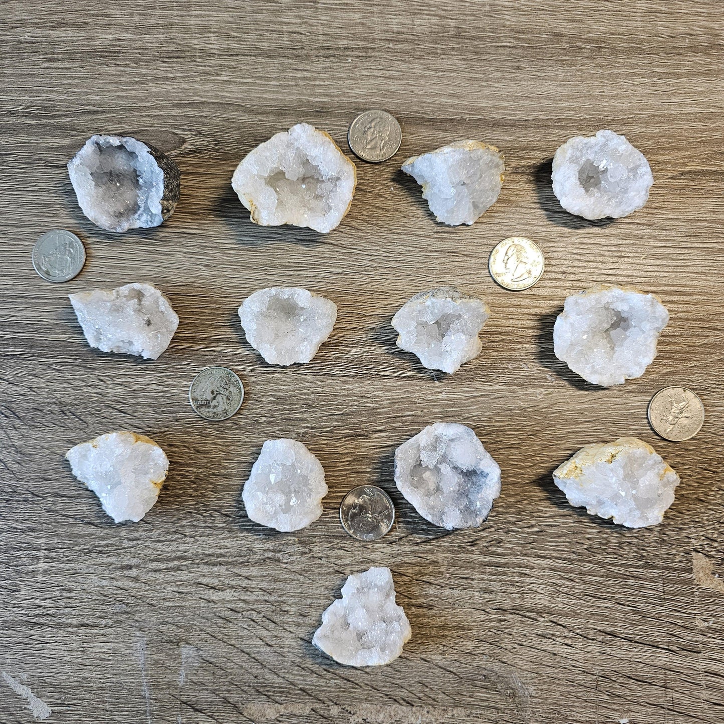 Geode Specimen - S/M - Harmony, Balance, Positive Energy, Meditation, Protection, Quartz, High Vibration - Crystal, Gemstones, & Minerals