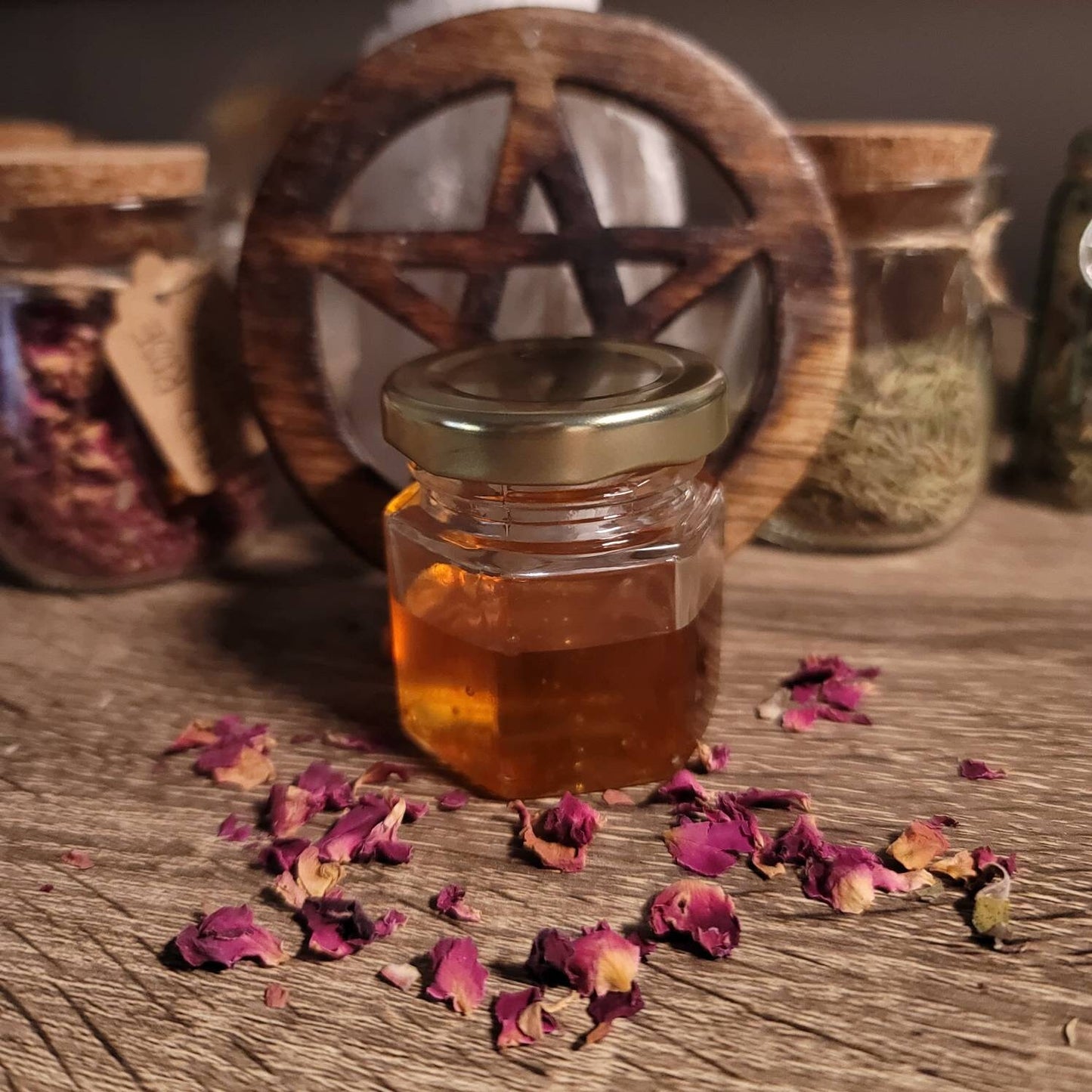 Sweetening Spell Jar - Honey Jar | Sweeten a relationship, friendship, interaction, crush, or romance.