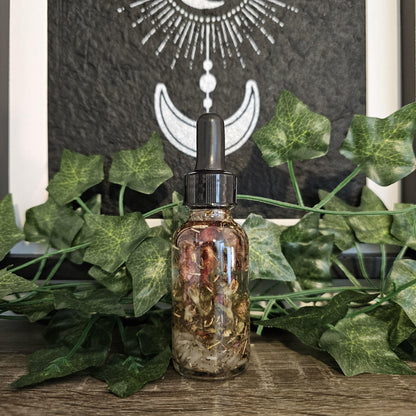 MACHA Goddess Oil - work and connect with Macha - Goddess of War, Sovereignty, Fertility, Horses - Celtic - Ritual Oil & Altar Tools