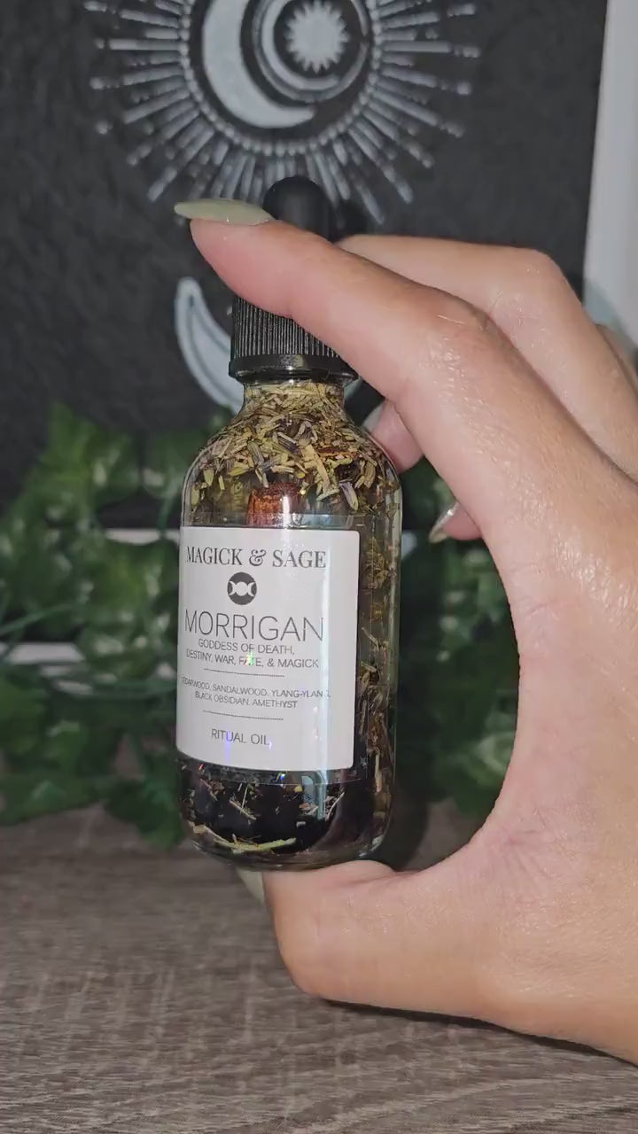 THE MORRIGAN Goddess Oil - work and connect with Mórrígan - Goddess of Death, Destiny, War, Magick, Fate - Celtic - Ritual Oil & Altar Tools