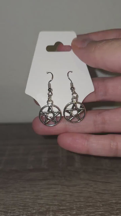 Silver Pentagram Drop Earrings - minimalistic - Pagan Jewelry, Amulets & Charms - Wiccan Gifts