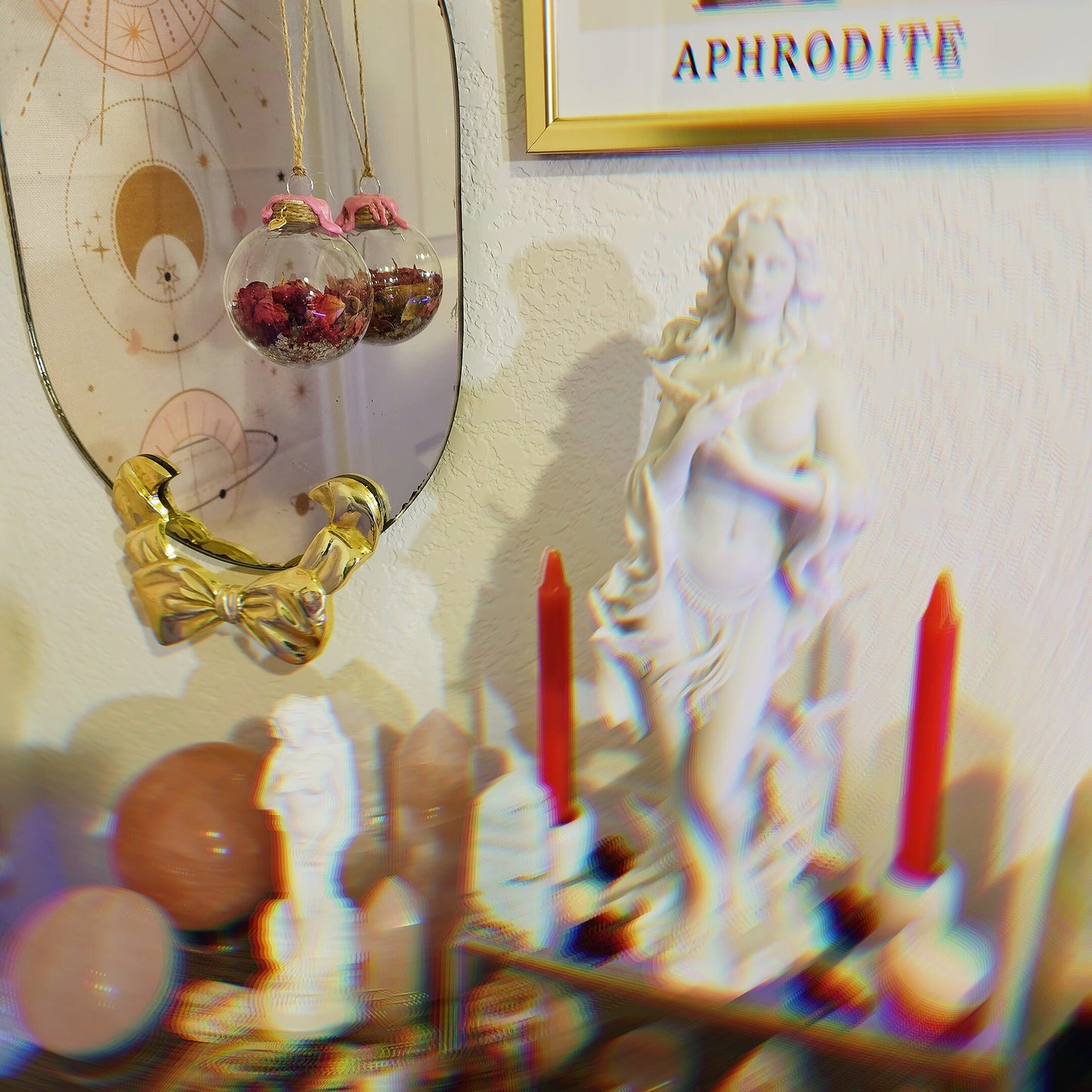Aphrodite Goddess Globe | Spell Ball